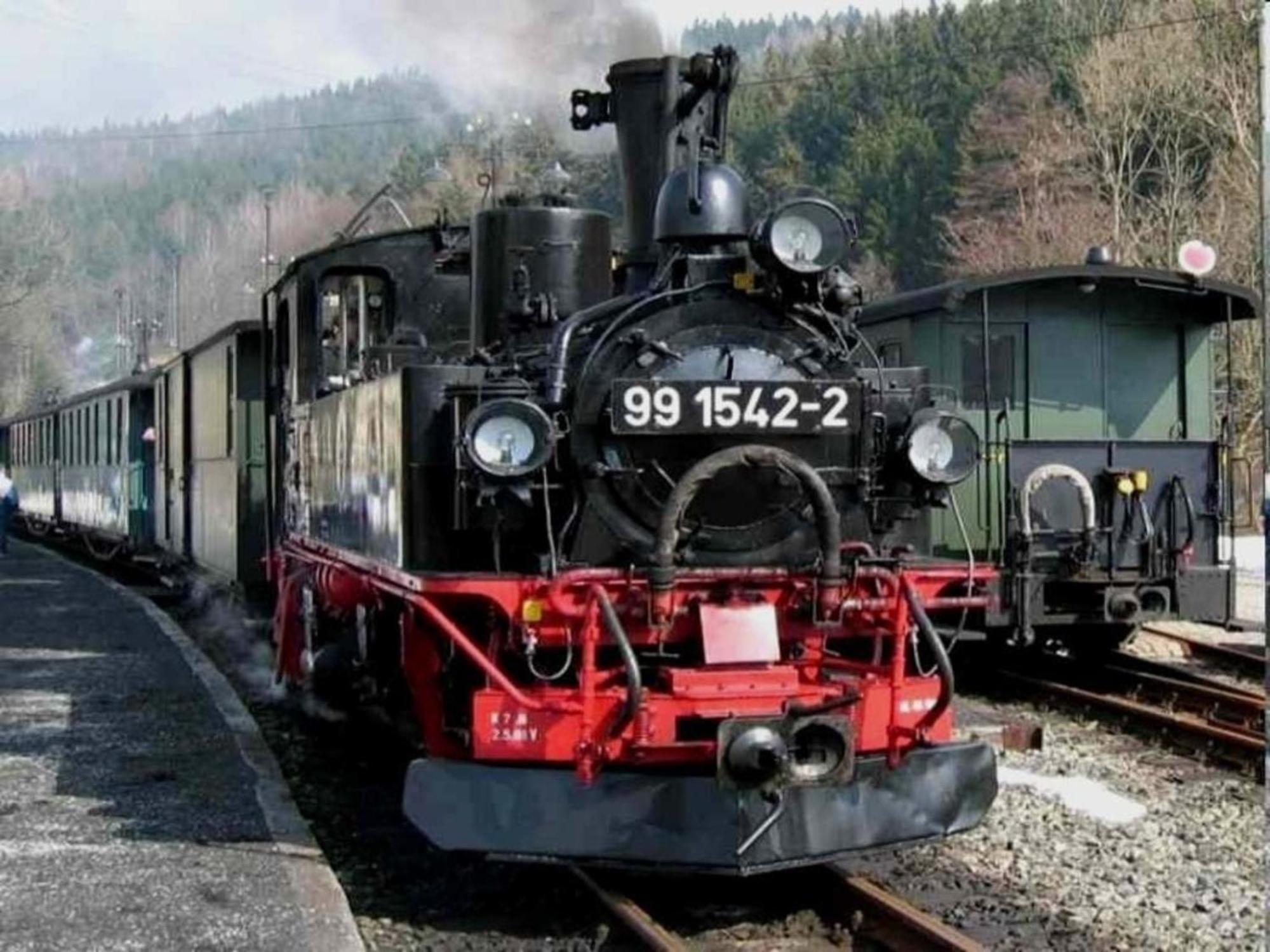 Ferienhaus Karin Cranzahl Bagian luar foto